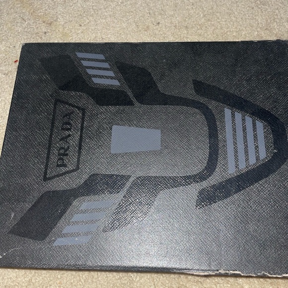 Prada cloudburst thunder - Picture 7 of 7